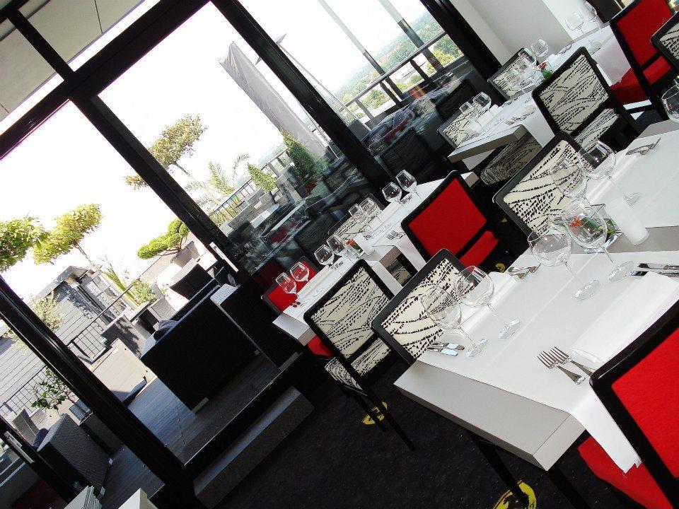 Fletcher Hotel-Restaurant Parkstad- Zuid Limburg Kerkrade Restaurant photo
