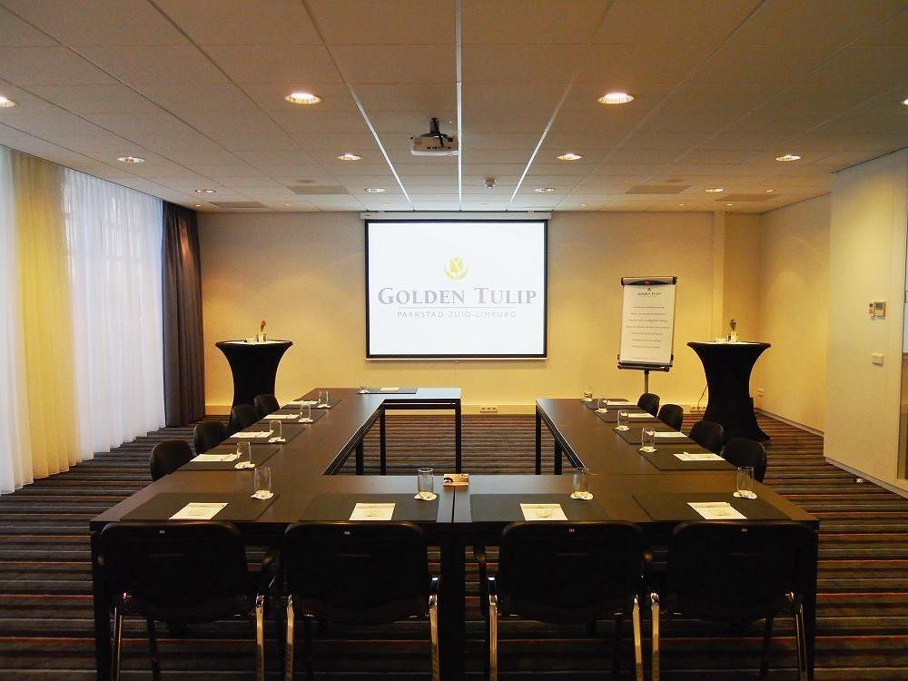 Fletcher Hotel-Restaurant Parkstad- Zuid Limburg Kerkrade Facilities photo
